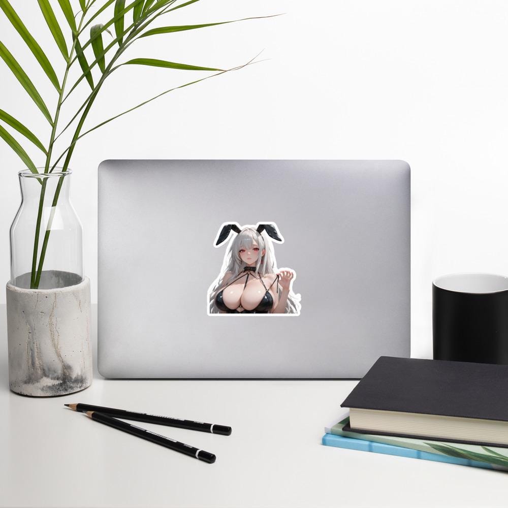 Hentai Aufkleber - NSFW Ecchi Anime Girl, Lewd Waifu Vinyl Aufkleber
